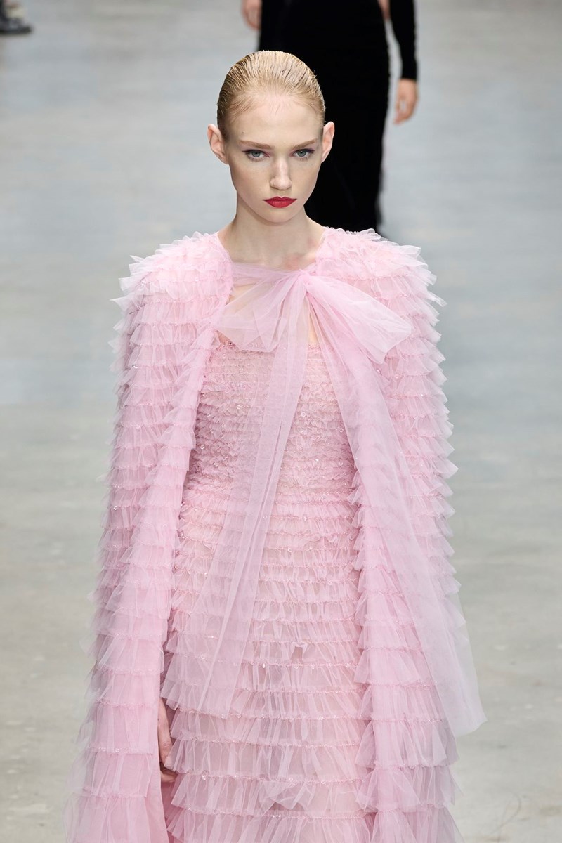 NYFW FW24: Αυτα είναι τα trends που ξεχωρίσαμε στην Εβδομάδα Μόδας της Νέας Υόρκης για το φθινόπωρο του 2024 - εικόνα 10