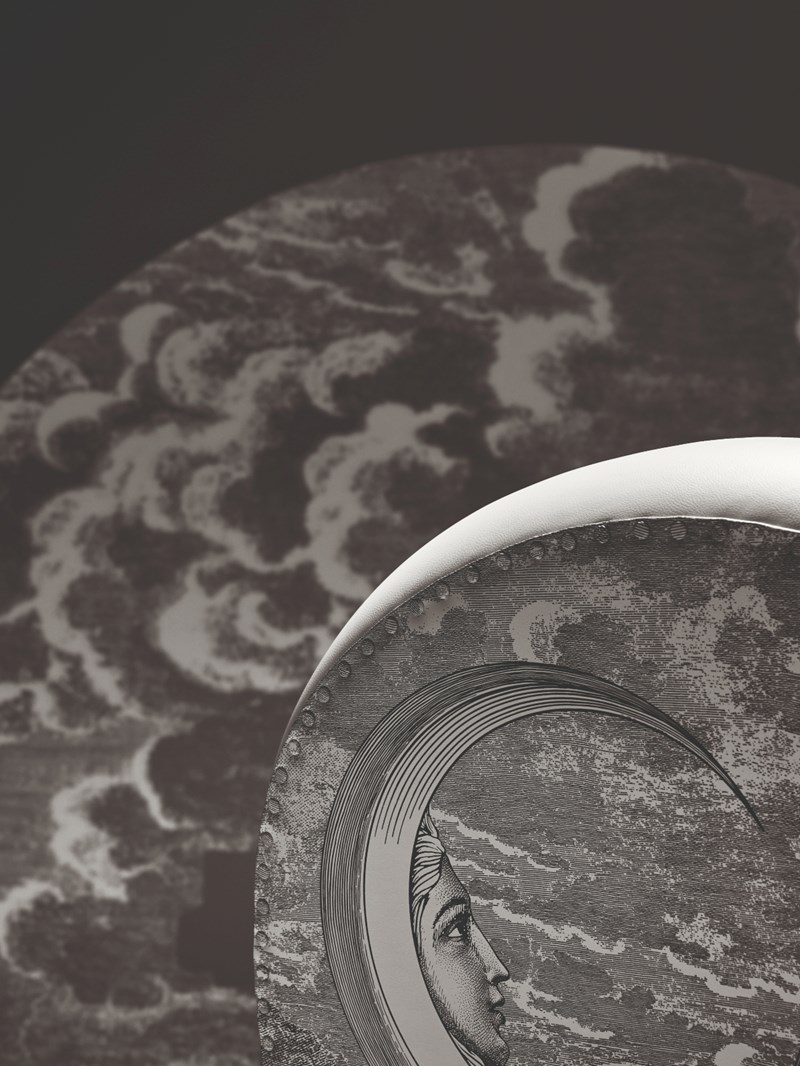 Poltrona Frau x Fornasetti: Ενώνουν τις δυνάμεις τους συνδυάζοντας την επιπλοποιία με την υψηλή ραπτική - εικόνα 3