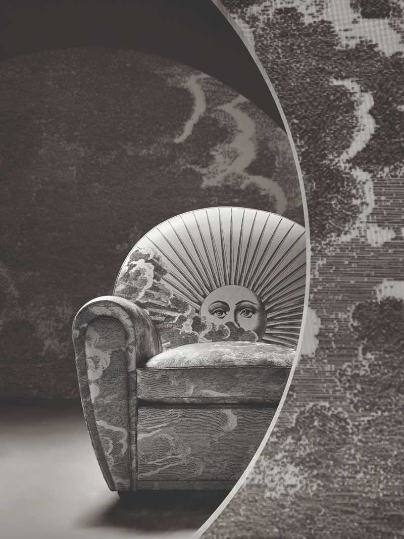 Poltrona Frau x Fornasetti: Ενώνουν τις δυνάμεις τους συνδυάζοντας την επιπλοποιία με την υψηλή ραπτική - εικόνα 1