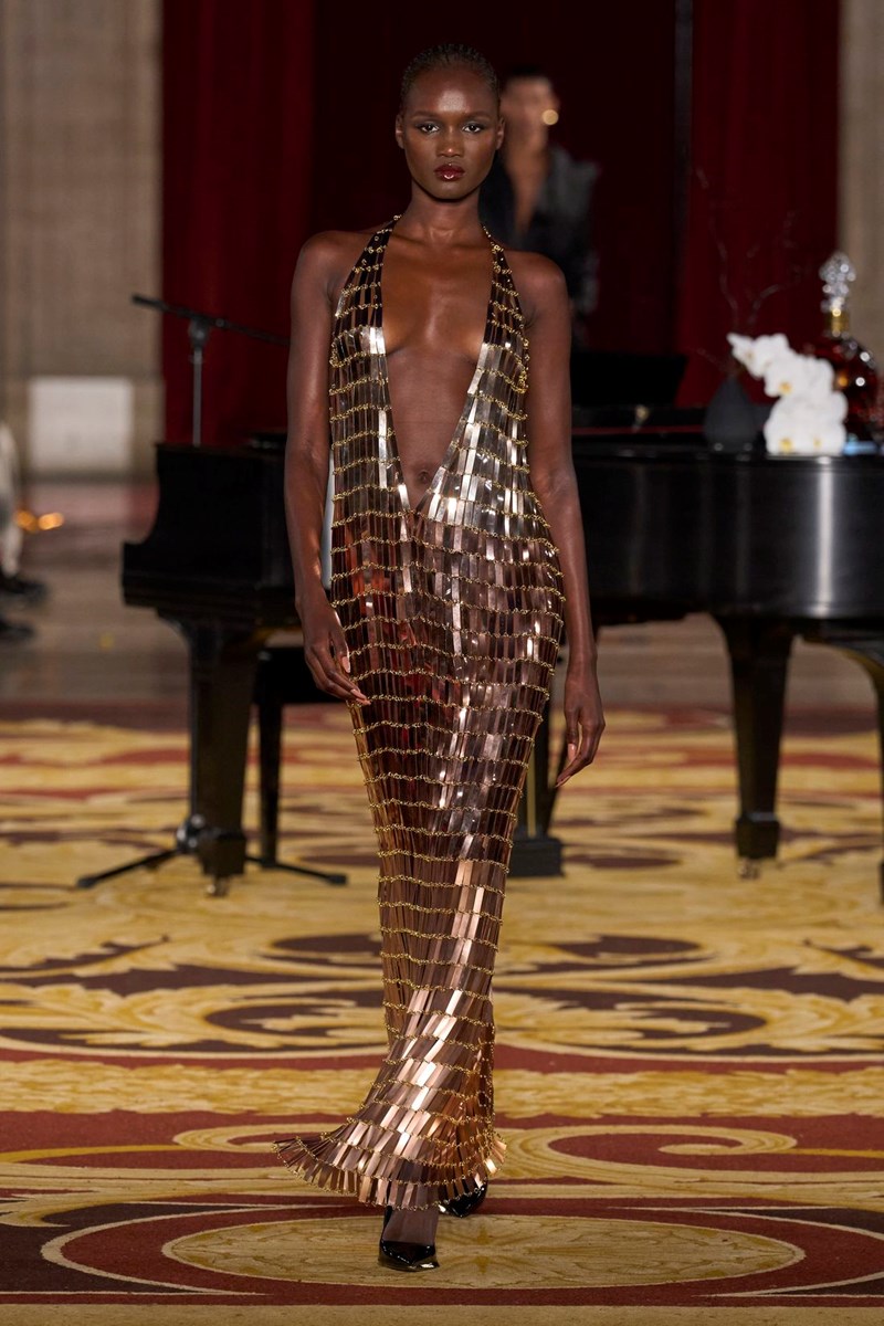 NYFW FW24: Αυτα είναι τα trends που ξεχωρίσαμε στην Εβδομάδα Μόδας της Νέας Υόρκης για το φθινόπωρο του 2024 - εικόνα 15