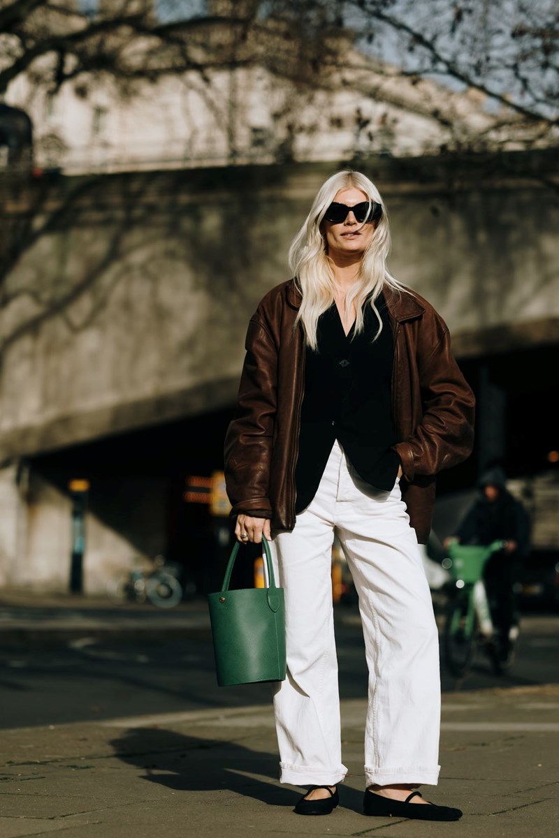 LFW FW24: Η τάση που κυριάρχησε στις street style εμφανίσεις στην Εβδομάδα Μόδας του Λονδίνου - εικόνα 6