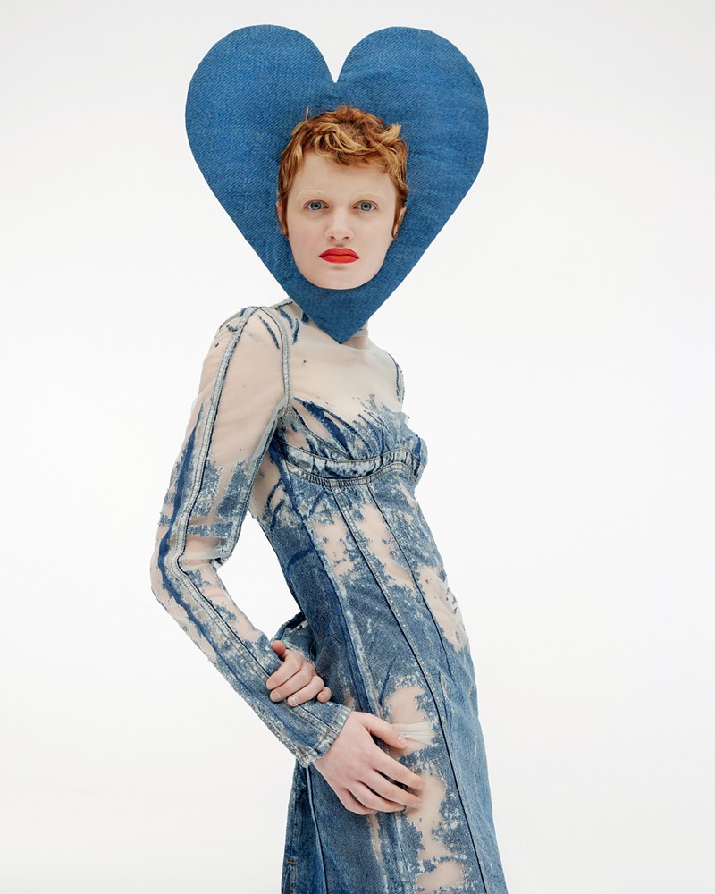 ELLE ΦΕΒΡΟΥΑΡΙΟΥ: THINK, FEEL, SMILE! - εικόνα 5