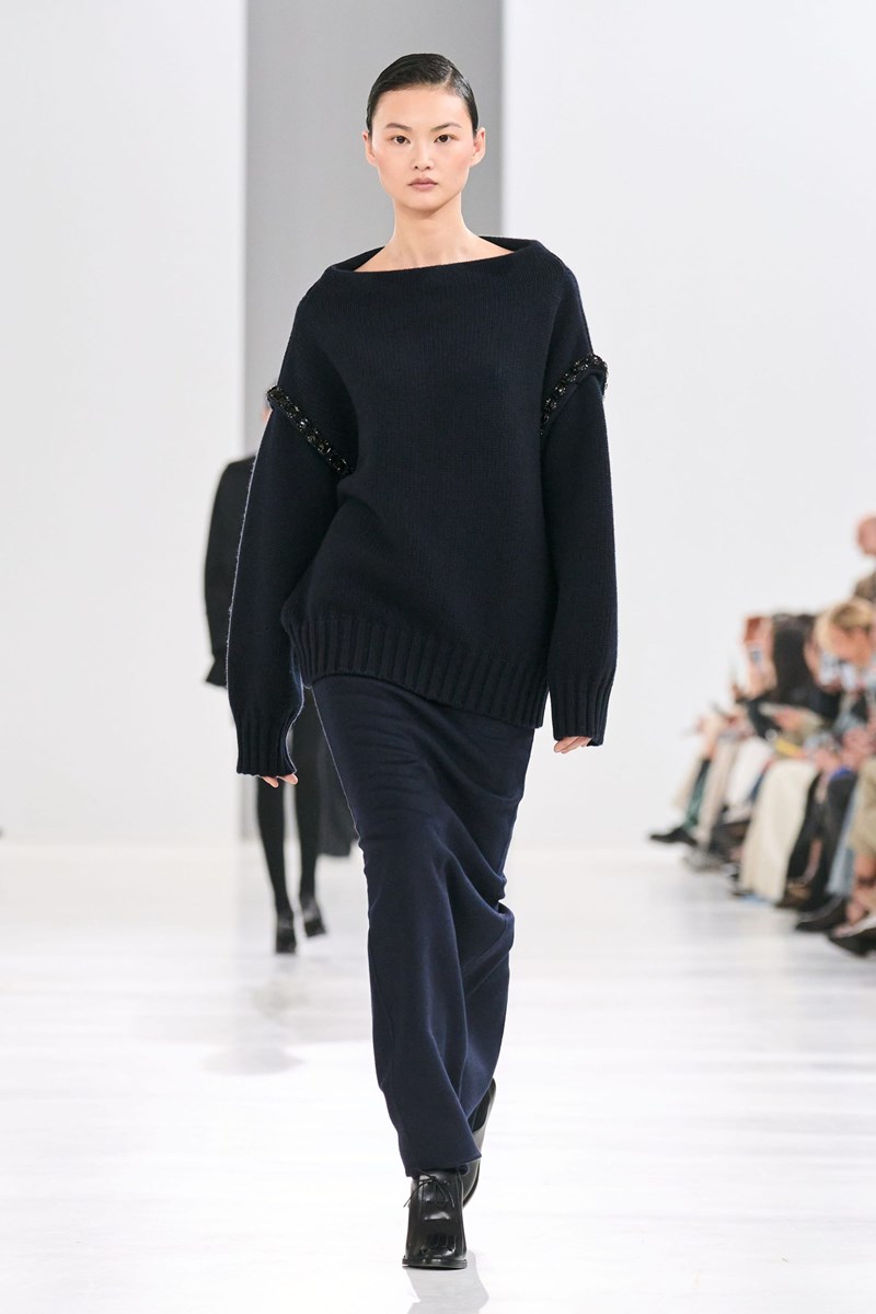 Max Mara FW24: Η φθινοπωρινή συλλογή εμπνέεται από την Belle Époque και απευθύνεται στη γυναίκα του σήμερα - εικόνα 11