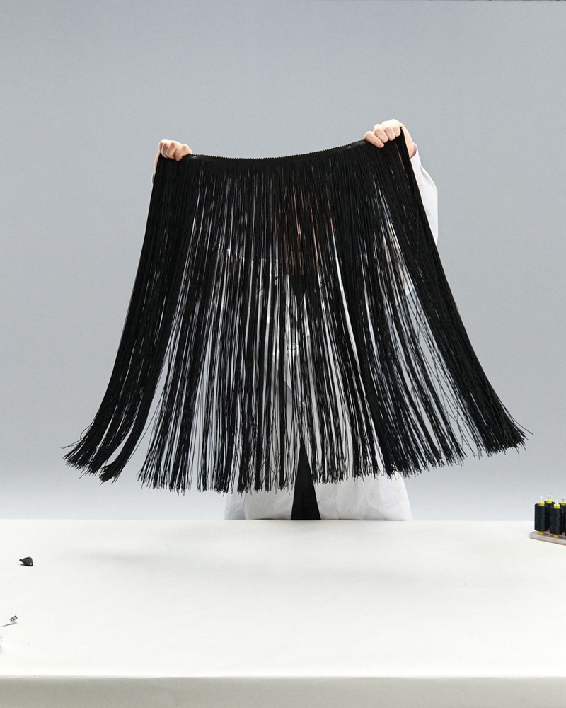 Made in Prada Impossible Embroideries: Όταν η καινοτομία συνάντησε την άριστη δεξιοτεχνία - εικόνα 2