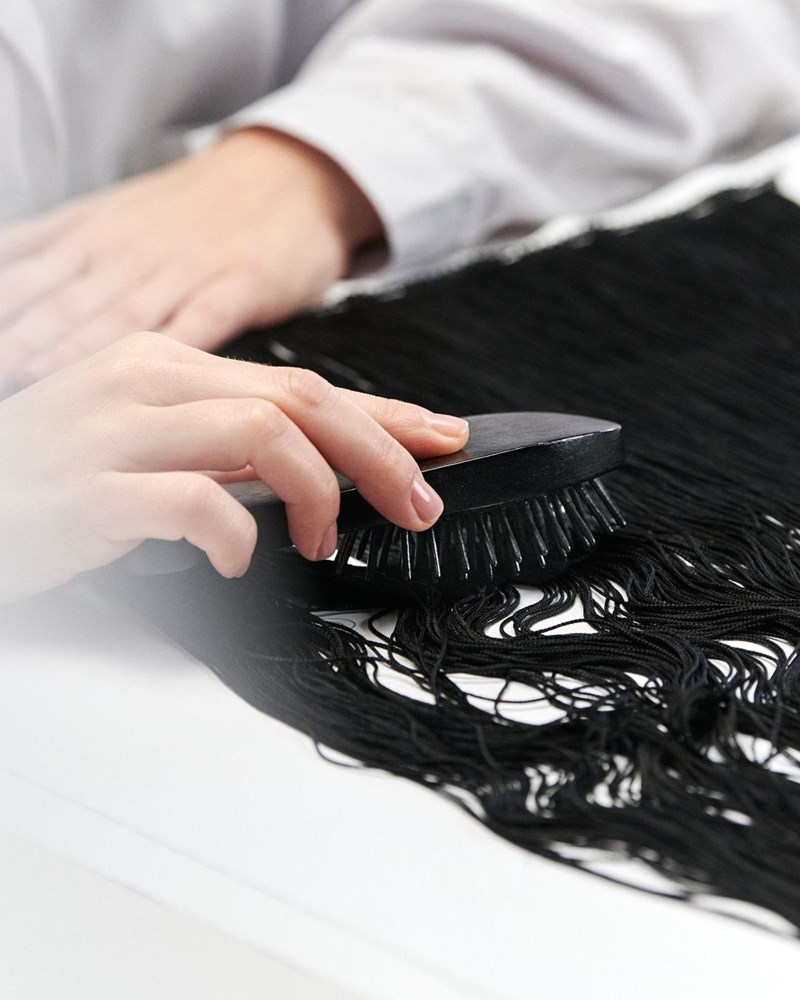 Made in Prada Impossible Embroideries: Όταν η καινοτομία συνάντησε την άριστη δεξιοτεχνία - εικόνα 3