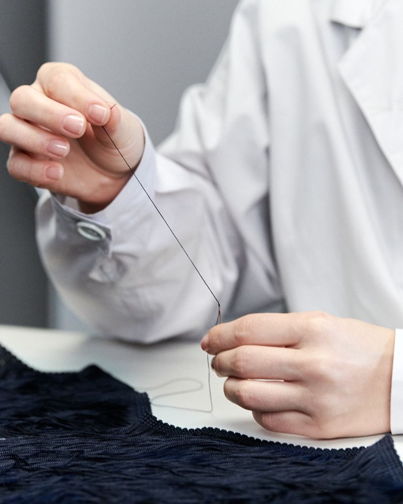 Made in Prada Impossible Embroideries: Όταν η καινοτομία συνάντησε την άριστη δεξιοτεχνία - εικόνα 4