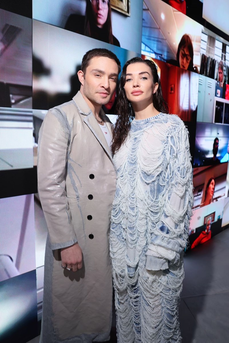 Diesel FW24: Το σόου της Diesel ήταν μία livestream βιντεοκλήση στην ουσία της μόδας - εικόνα 3