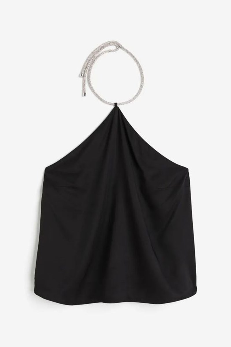 7 οικονομικά μαύρα τοπ για όταν δεν ξέρεις τι να φορέσεις σε βραδινή έξοδο - εικόνα 2