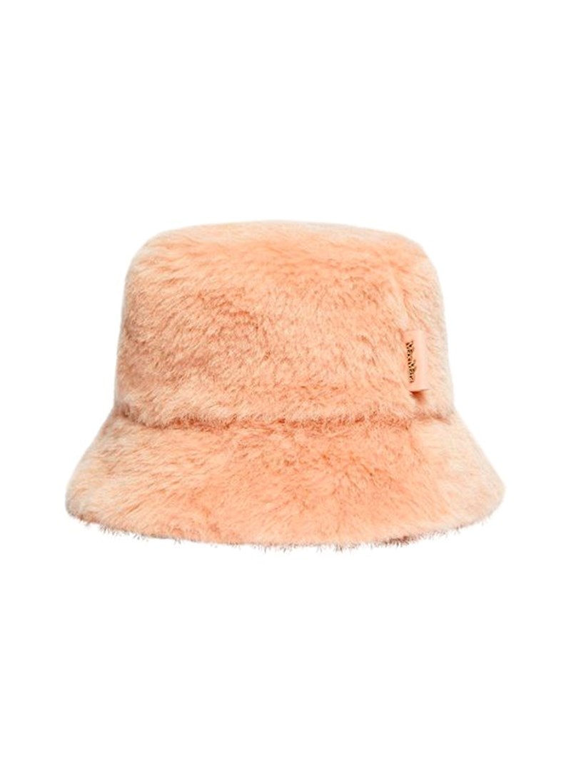 Après ski looks: Όλη η έμπνευση που χρειάζεσαι για την εκδρομή στα χιόνια - εικόνα 15