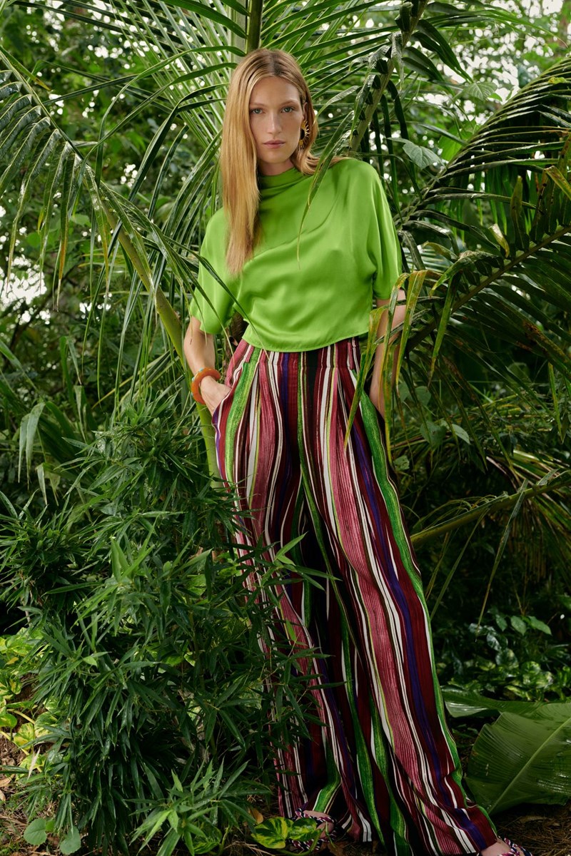 «Πρώτη Γυναίκα»: Η νέα ανοιξιάτικη συλλογή της DVF μάς προετοιμάζει να καλωσορίσουμε με στιλ τη νέα εποχή - εικόνα 2