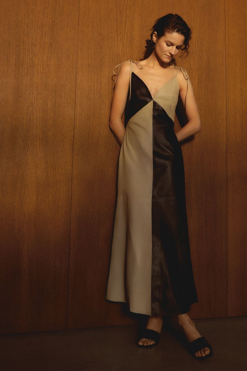 Sisterhood Treasure: Η νέα συλλογή της Answear.LAB υμνεί την ομορφιά της γυναικείας συνύπαρξης και αλληλεγγύης - εικόνα 3