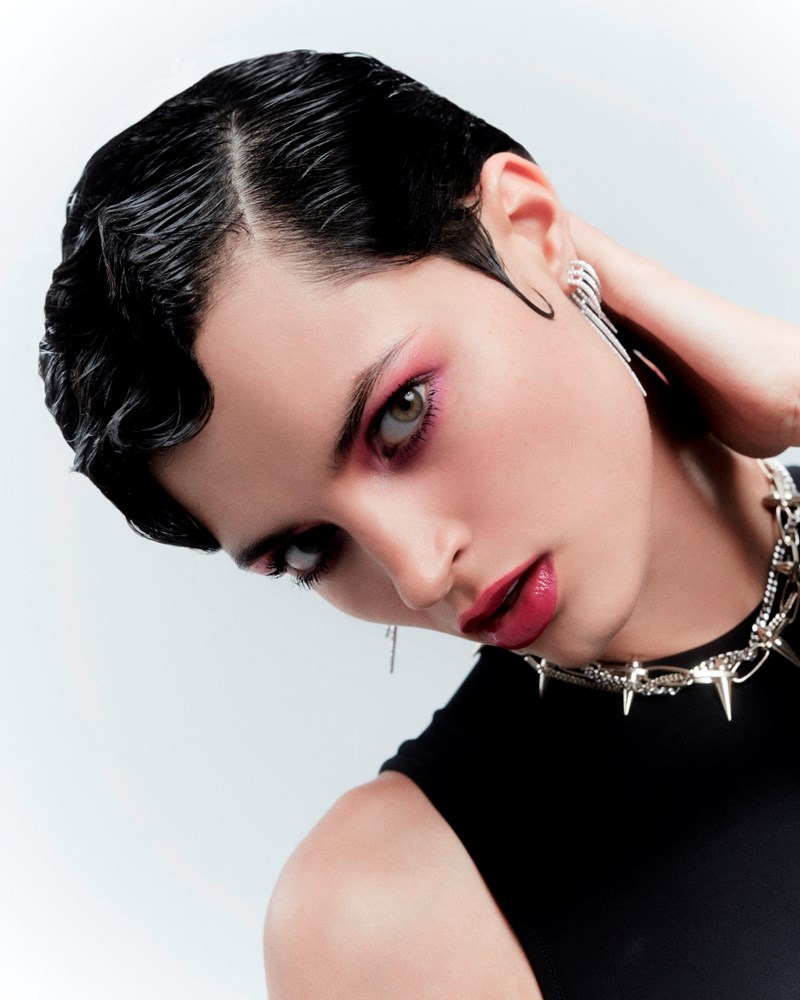 Pretty in pink:  Βάζουμε το μαύρο το ροζ και το φούξια στο μακιγιάζ μας - εικόνα 2