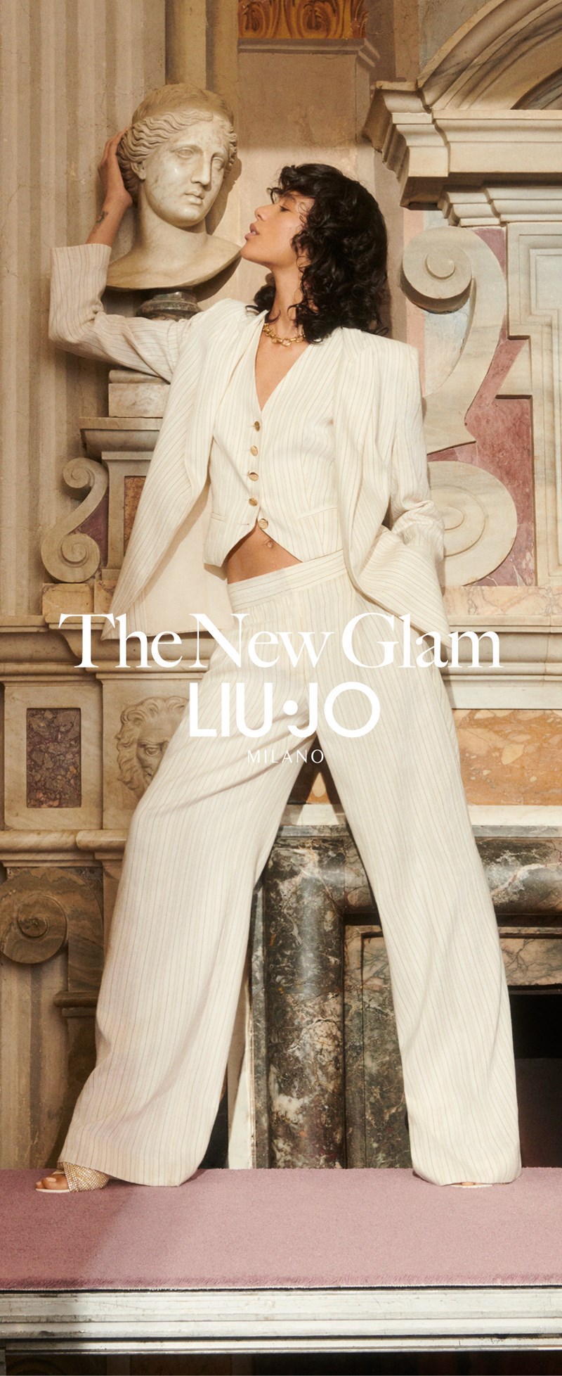 Σε αυτή τη συλλογή βρήκαμε τα city looks που θα αναβαθμίσουν το ανοιξιάτικο στιλ μας - εικόνα 2