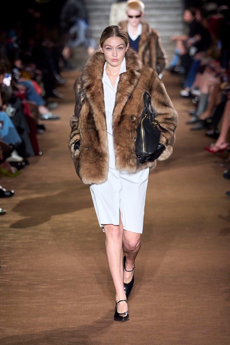 Εβδομάδα Μόδας του Παρισιού: 5 trends για το φθινόπωρο που εντοπίσαμε στις πασαρέλες - εικόνα 12