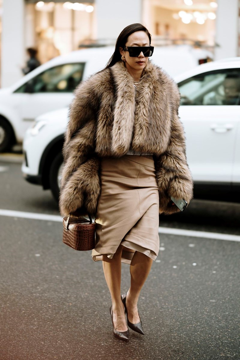 Τι φοράνε αυτή τη στιγμή στο Παρίσι; Πήραμε μία γεύση από το στιλ των fashionistas της Εβδομάδας Μόδας του Παρισιού - εικόνα 1