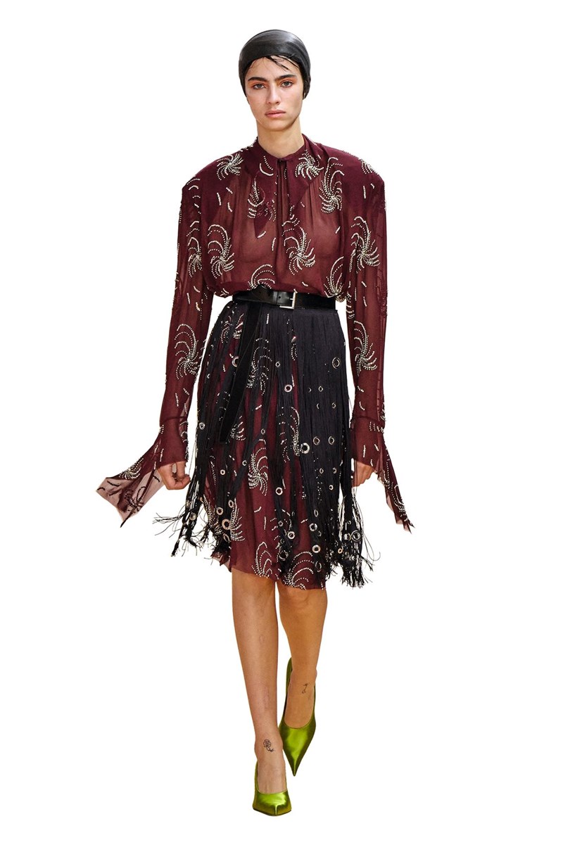 Οι μεγάλοι σχεδιαστές ενέδωσαν ξανά στη διαχρονική τάση που σίγουρα θα δοκιμάσεις την άνοιξη - εικόνα 3