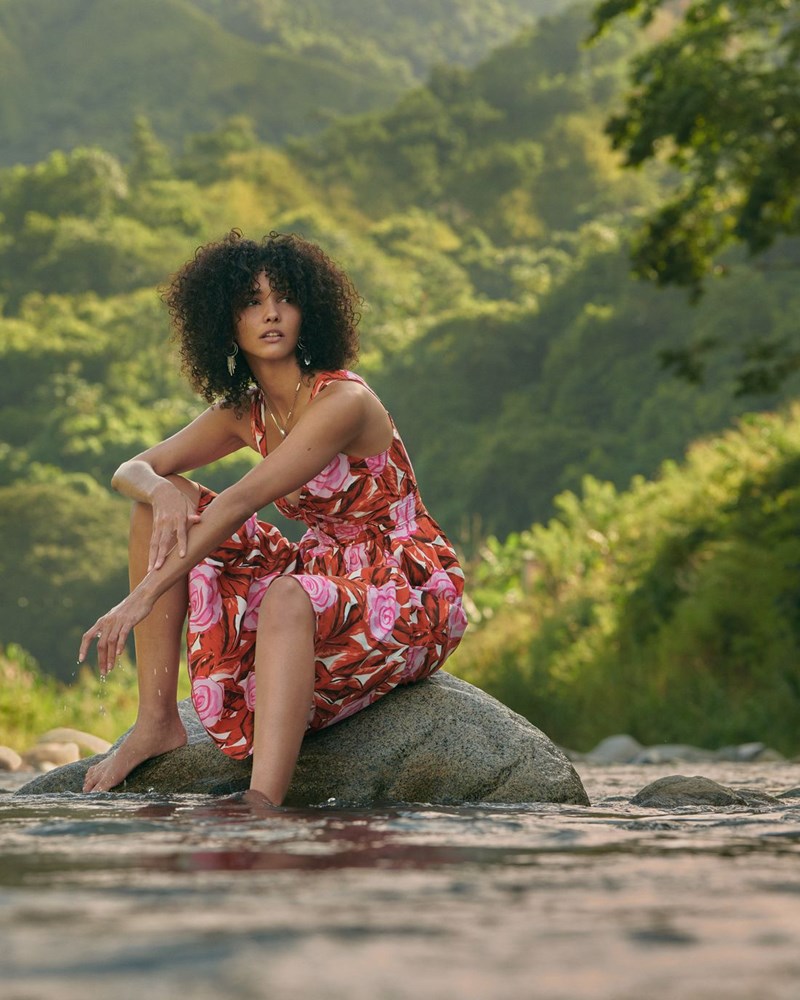 «Πρώτη Γυναίκα»: Η νέα ανοιξιάτικη συλλογή της DVF μάς προετοιμάζει να καλωσορίσουμε με στιλ τη νέα εποχή - εικόνα 1