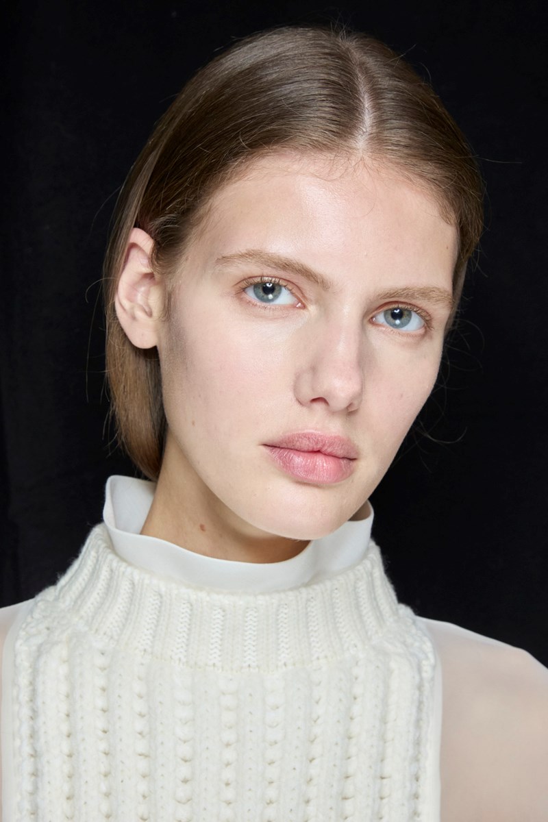 Doll Skin: Αυτά τα 3 μυστικά θα σου εξασφαλίσουν κουκλίστικη επιδερμίδα - εικόνα 1