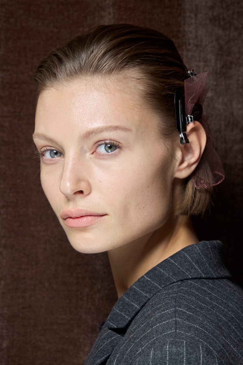 Tα μυστικά που πρέπει να γνωρίζεις για να έχεις πάντα άψογα φρύδια - εικόνα 1