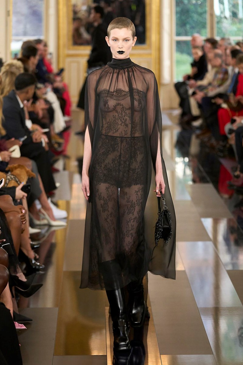 Valentino FW24: In black we trust! - εικόνα 5