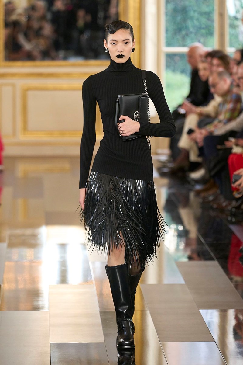Valentino FW24: In black we trust! - εικόνα 19