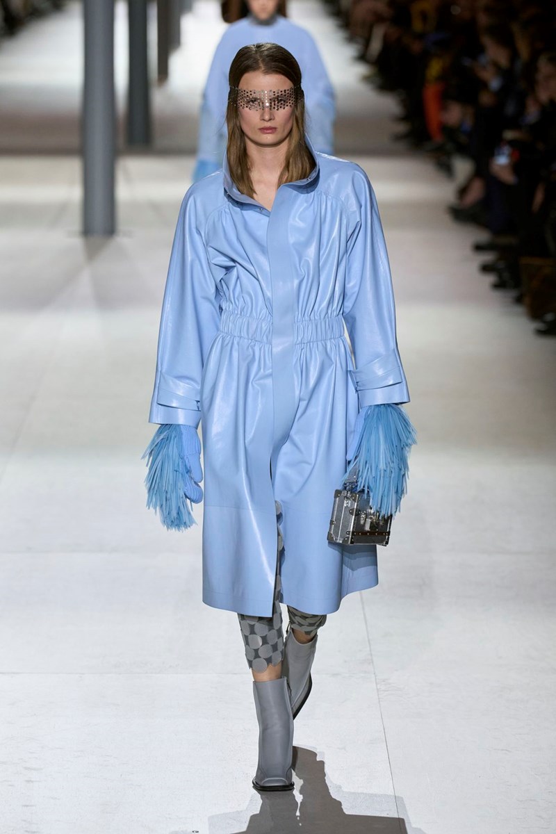 Louis Vuitton FW24: Ώρα μηδέν για τον Nicolas Ghesquière - εικόνα 28