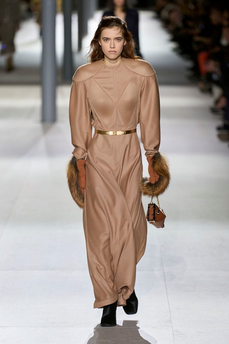 Louis Vuitton FW24: Ώρα μηδέν για τον Nicolas Ghesquière - εικόνα 37