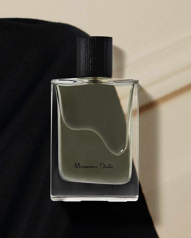 H Massimo Dutti δημιούργησε ένα νέο αρρενωπό άρωμα που αποπνέει αισθησιασμό - εικόνα 2