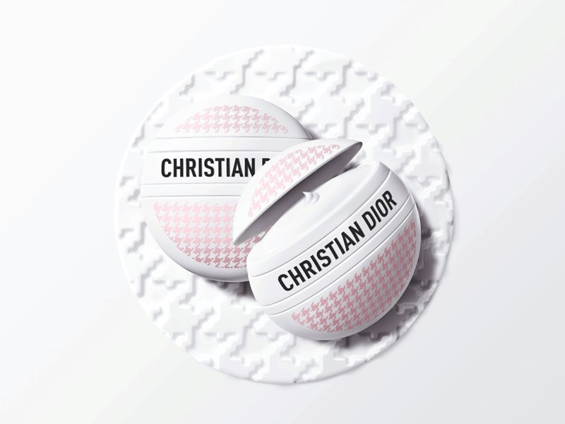 Το πολυχρηστικό προϊόν περιποίησης που κάθε fashion & beauty addict θέλει να αποκτήσει - εικόνα 3