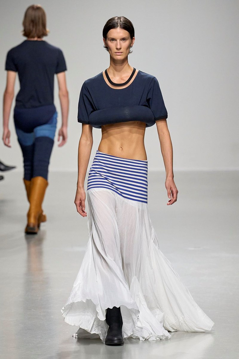 Το πιο hot μοτίβο για την Άνοιξη / Καλοκαίρι 2024 είναι αυτό που έχεις στη ντουλάπα σου - εικόνα 4