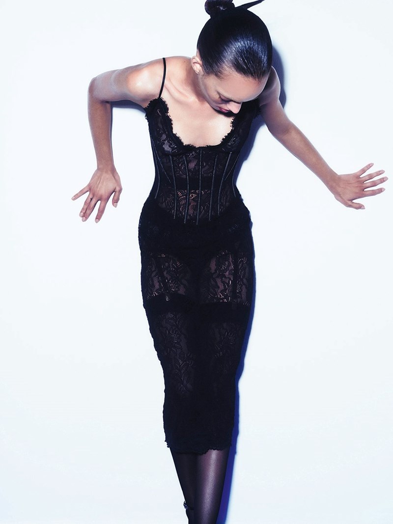 Η επέλαση του μπλε: Οι σχεδιαστές συμφώνησαν πως αυτό είναι το χρώμα της σεζόν - εικόνα 3