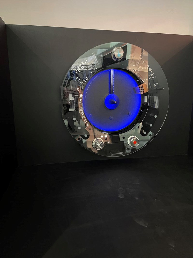 Ταξίδι στο μέλλον της ομορφιάς με τη Dyson - εικόνα 2