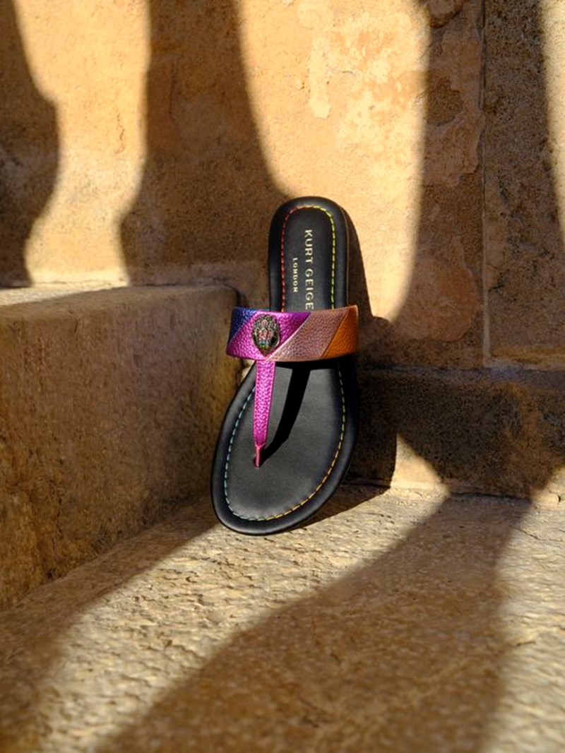 Kurt Geiger: Η νέα συλλογή SS24 μάς ταξιδεύει στις "πολύχρωμες" καλοκαιρινές βραδιές - εικόνα 5