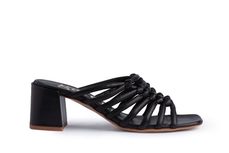 Αυτά είναι τα χειροποίητα παπούτσια που θα λατρέψεις με την πρώτη ματιά - εικόνα 8