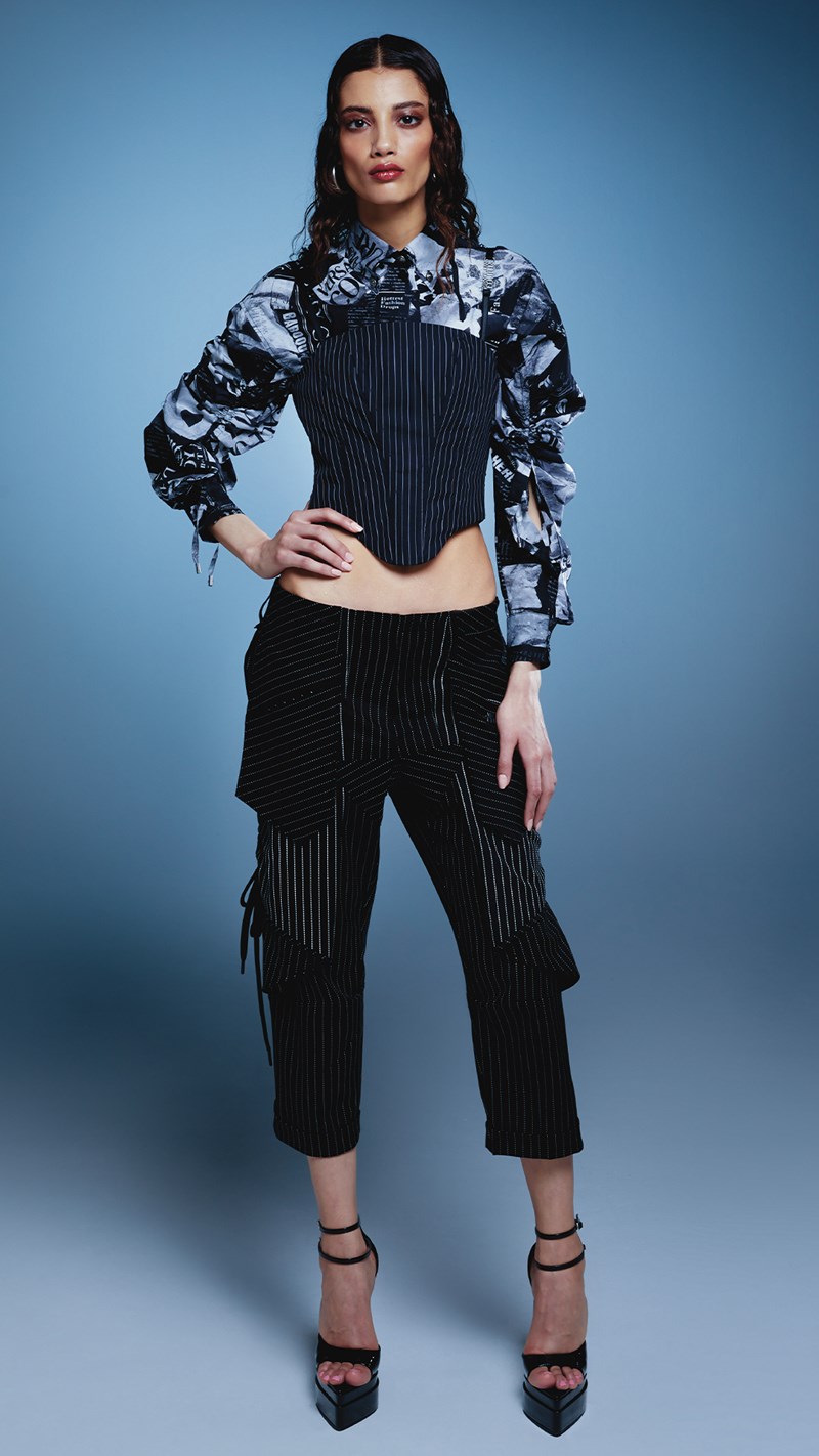 "Neon Pop Romance": Η νέα συλλογή της Versace Jeans Couture βυθίζεται στις neon αποχρώσεις - εικόνα 4