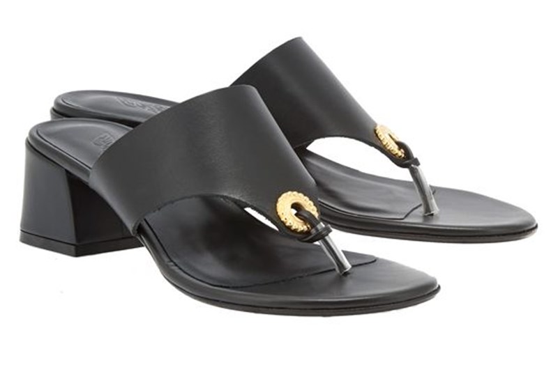 Πήραμε μία γεύση από τα σανδάλια που θα φοράμε όλο το καλοκαίρι - εικόνα 8