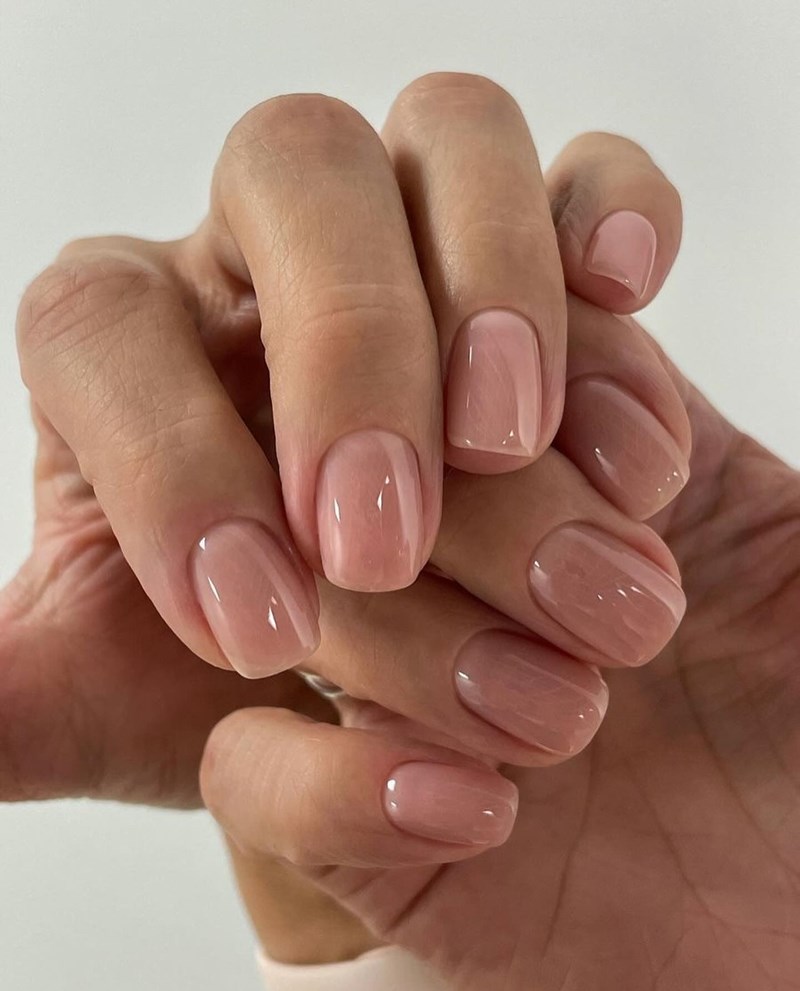 "Skin Effect": Αυτό είναι το πιο φυσικό και κομψό μανικιούρ - εικόνα 1