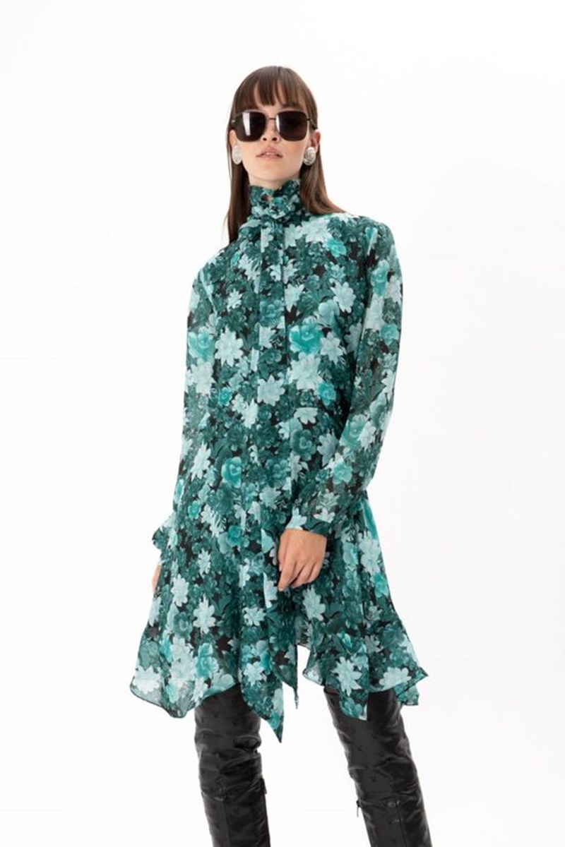 Καλεσμένη σε ανοιξιάτικο γάμο: 9 φορέματα από ελληνικά brands που θα κλέψουν την παράσταση - εικόνα 7