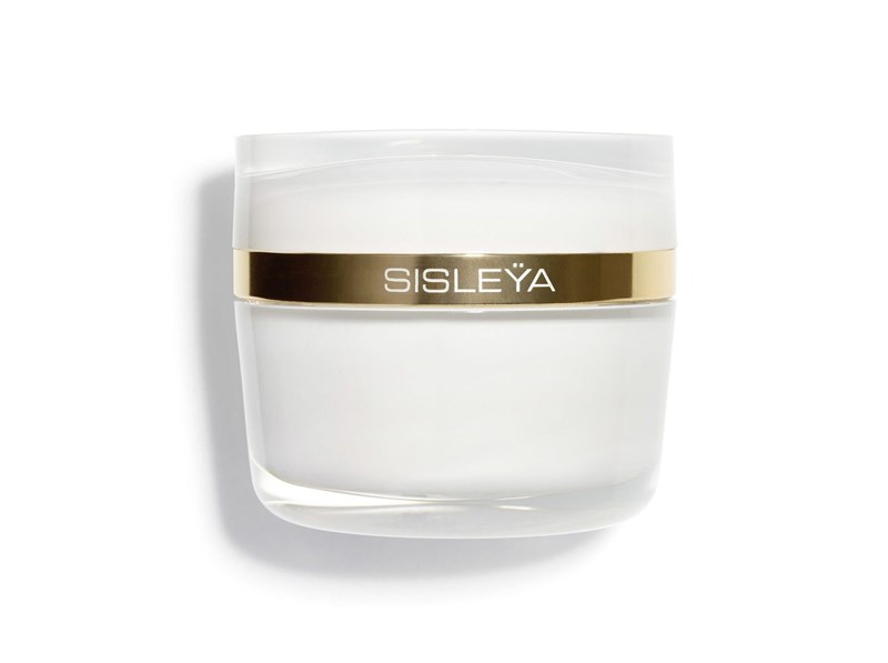 24h Beauty Routine: Η φροντίδα που έχει ανάγκη η επιδερμίδα μας από το πρωί ως το βράδυ - εικόνα 6