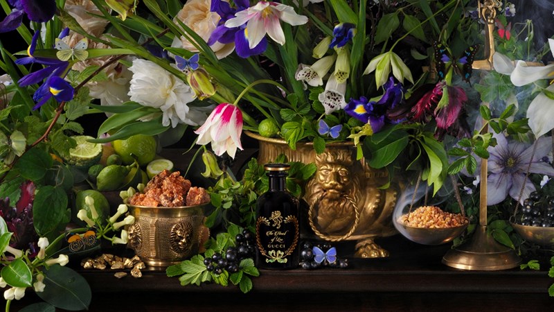 Το πολυτελές άρωμα με τη φρουτώδη και κεχριμπαρένια χροιά - εικόνα 1