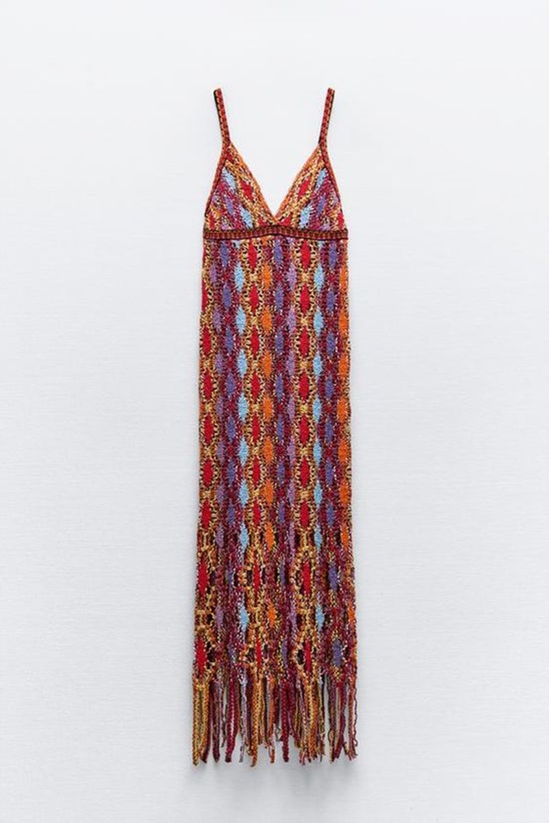 Summer loading: 8 καλοκαιρινά φορέματα κάτω από 30 ευρώ που αξίζουν την προσοχή σου - εικόνα 4