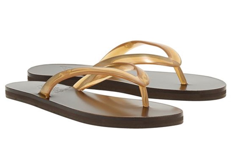 Αυτά είναι τα stylish καλοκαιρινά παπούτσια που πωλούνται κατά 10άδες ανά μία ώρα - εικόνα 4