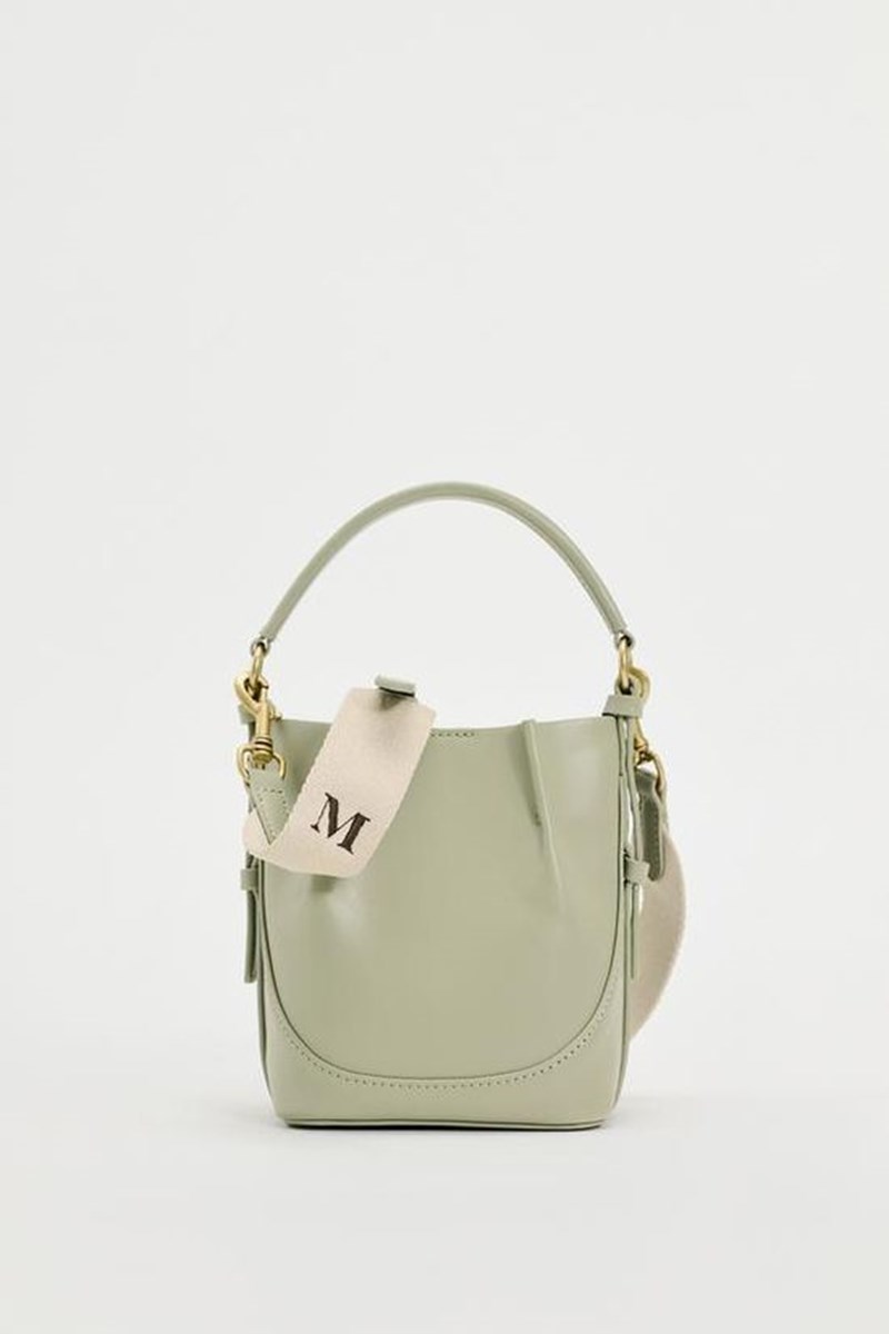 Νέες αφίξεις: 5 τσάντες από ZARA που εμπνέονται από τα trends του καλοκαιριού - εικόνα 2