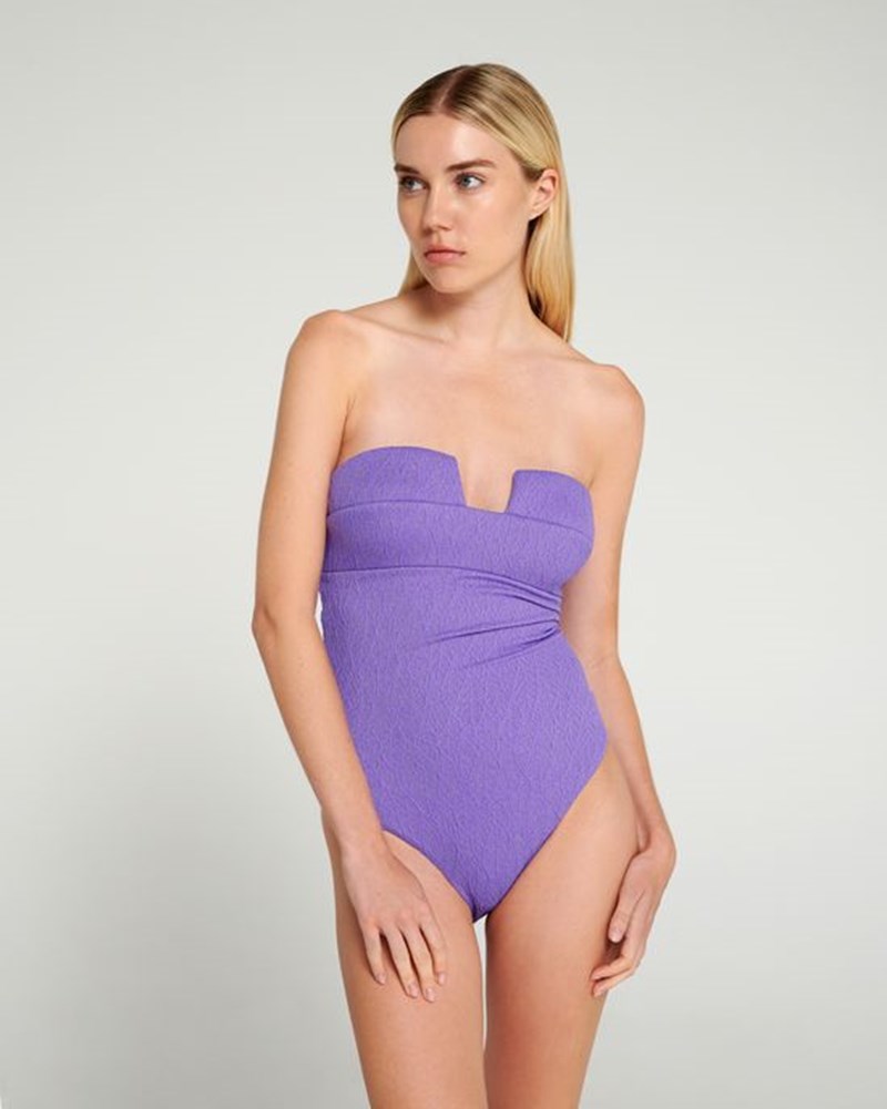 Σε αυτή τη συλλογή βρήκαμε τα μαγιό που αποπνέουν απροσποίητη πολυτέλεια - εικόνα 4