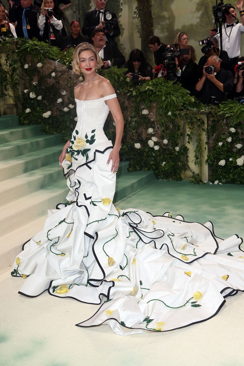 Met Gala 2024: Οι best dressed και οι παρουσίες που ξεχώρισαν στα Met steps - εικόνα 3