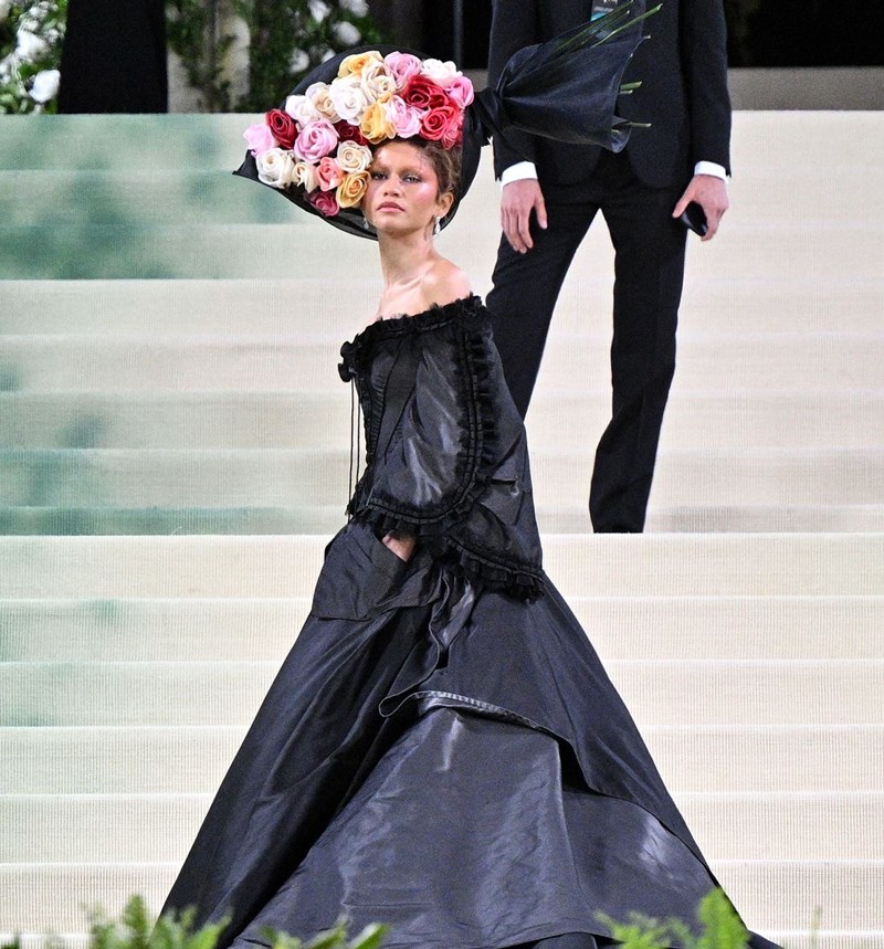 Met Gala 2024: Οι best dressed και οι παρουσίες που ξεχώρισαν στα Met steps - εικόνα 2