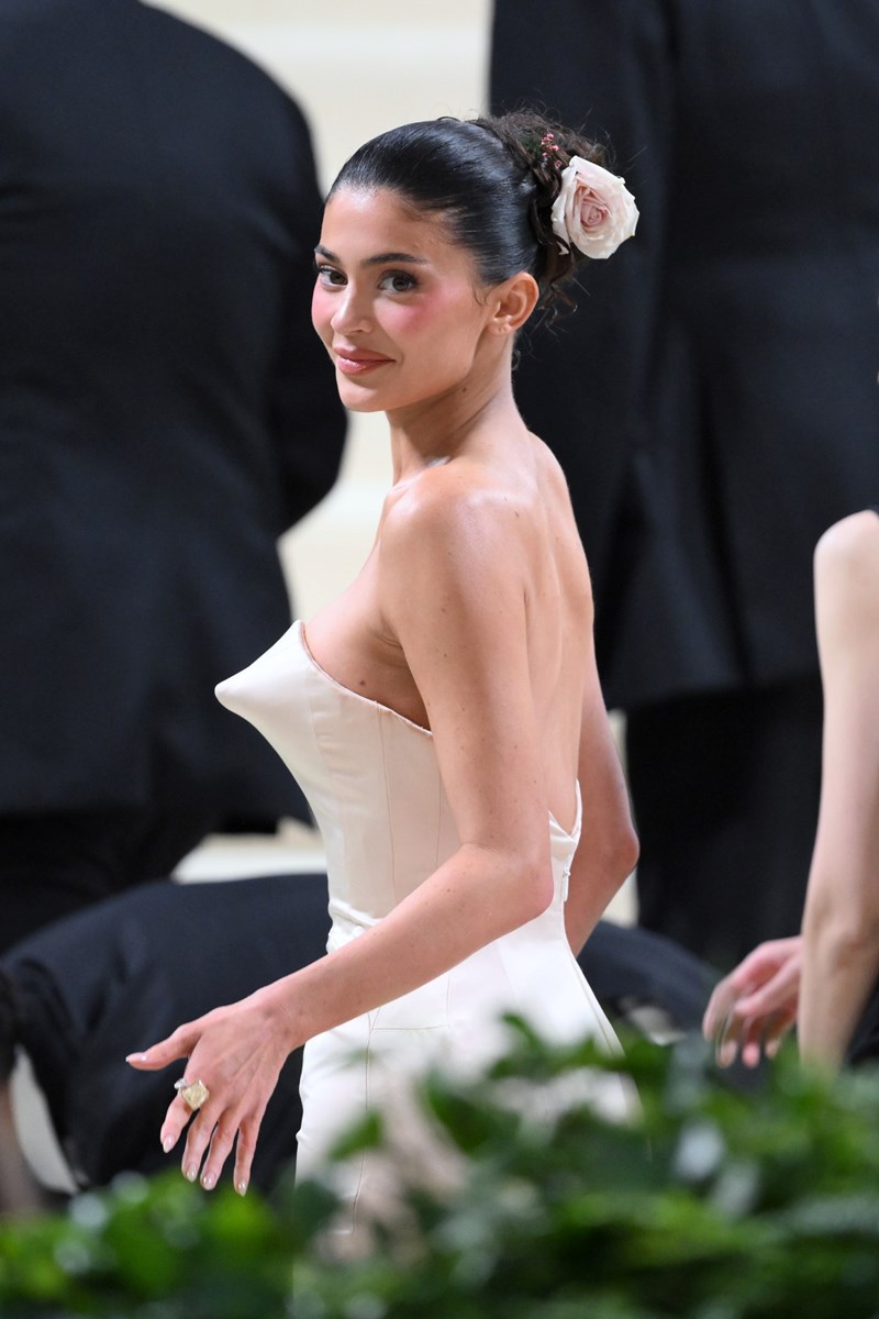 Met Gala 2024: Αυτά είναι τα beauty looks που ξεχωρίσαμε - εικόνα 2