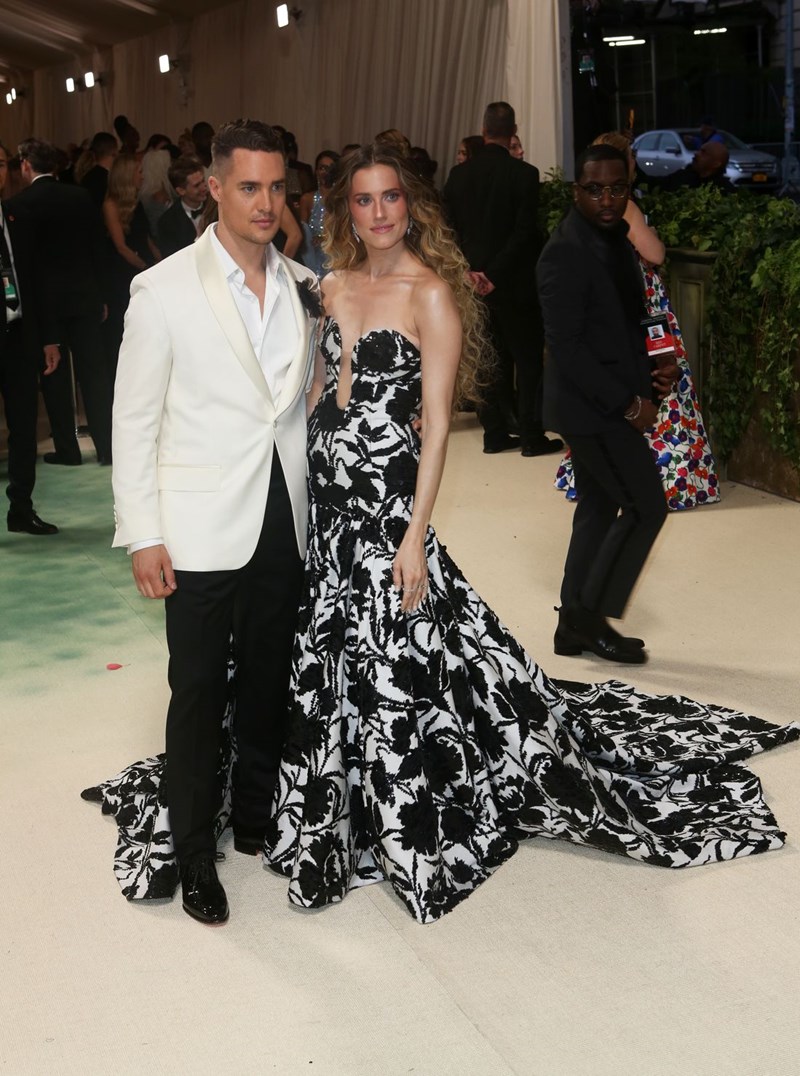 Met Gala 2024: Οι best dressed και οι παρουσίες που ξεχώρισαν στα Met steps - εικόνα 15