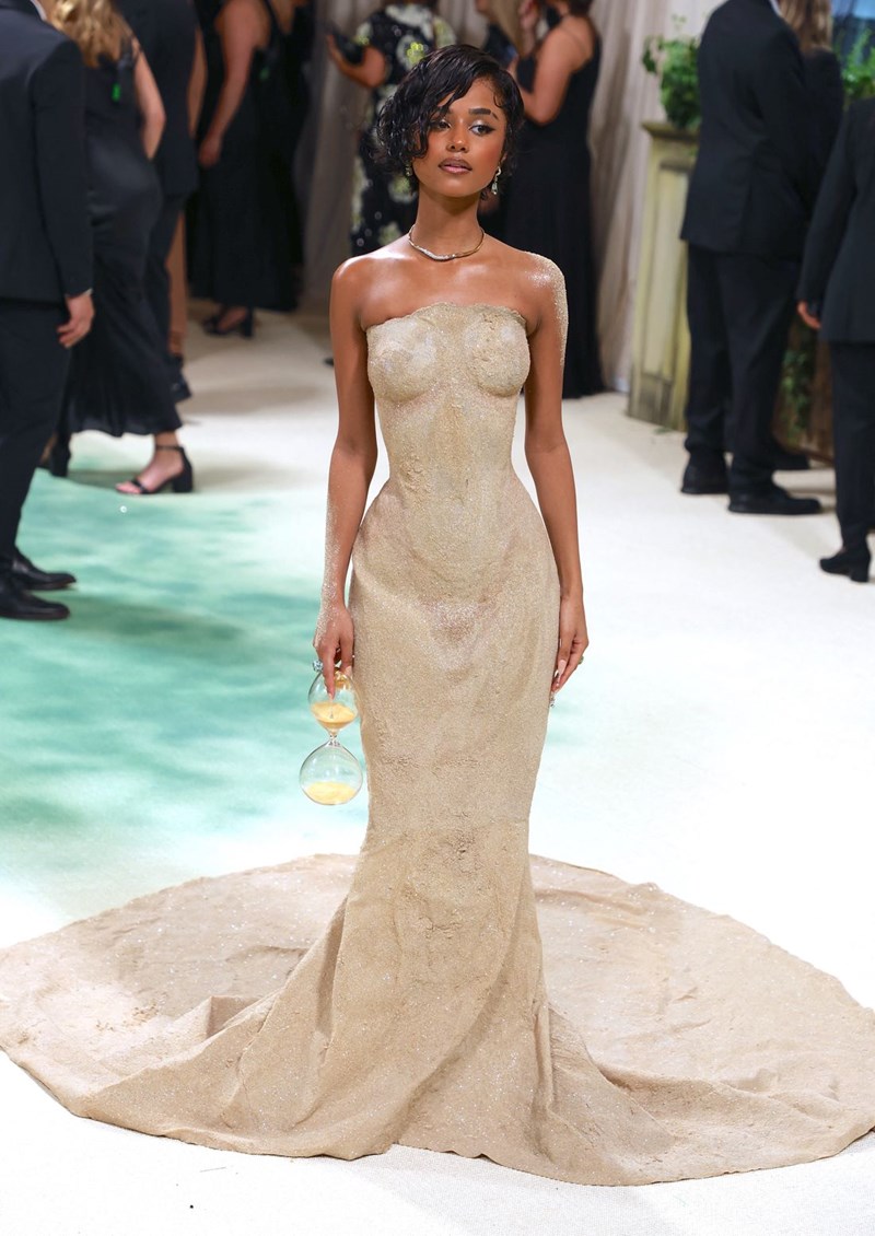 Met Gala 2024: Οι best dressed και οι παρουσίες που ξεχώρισαν στα Met steps - εικόνα 18