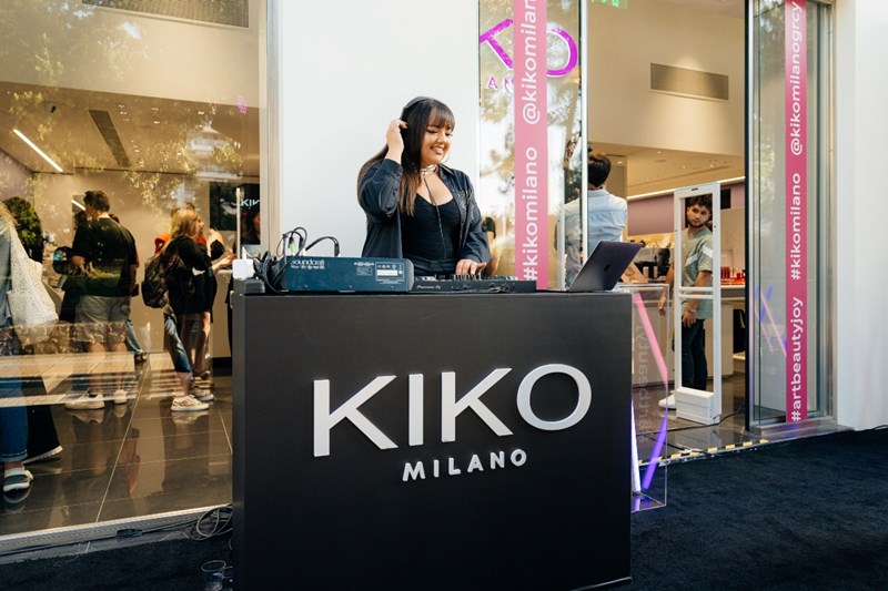 Kiko Milano: Εντυπωσιακά εγκαίνια για το νέο κατάστημα της Ν. Σμύρνης - εικόνα 3